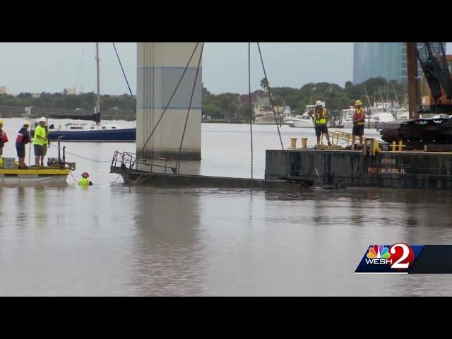 Derelict boats being removed from the Intracoastal