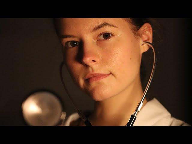 ASMR - Medical Exam ‍️ (deutsch)