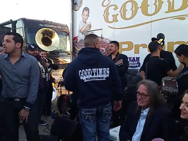 Omar Ruiz giving Goodtimes c.c a private concert