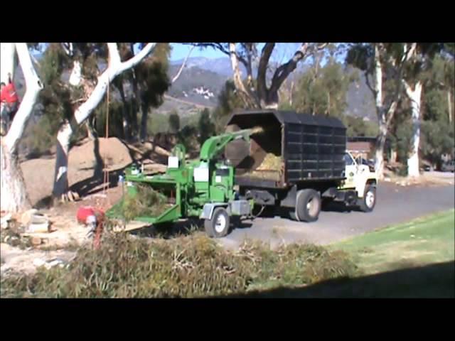 Wood Chipper Truck in action - video for children / video for kids