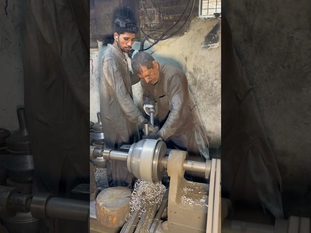 How a 90-year-old man makes aluminum pots in a factory #viral #process #handmade