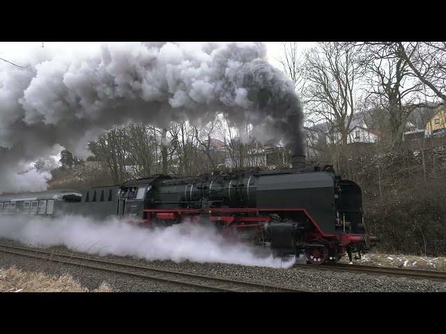 "Brutale" Bergfahrt einer Dampflok