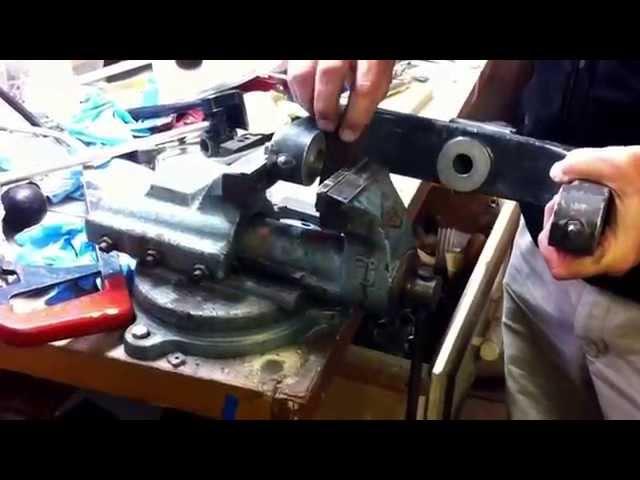 Bushings on the drive leg