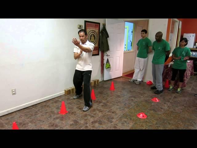 Lo Man Kam Wing Chun - Footwork training