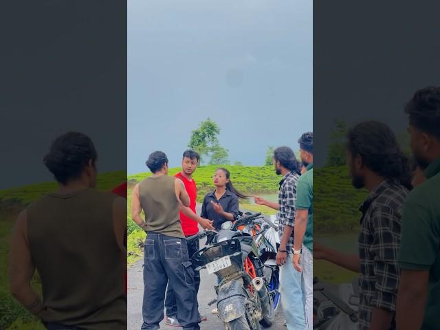 Lady Rider Se Panga Nehi  || Sumon Stunts  || 2 Numberi #shorts #ktm #ytshorts