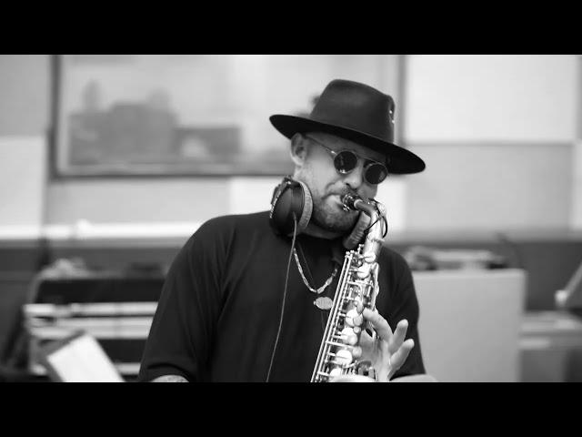 Jimmy Sax - Una Mattina (Official Video)