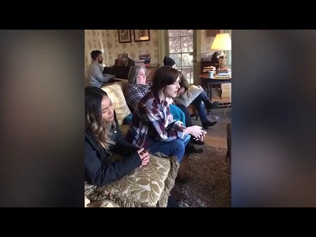 People & Songs - Revelation Song - FB Live #LivingRoomWorship