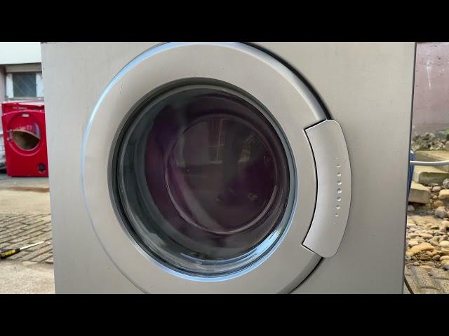 Beko Extremely Unbalanced Jumping Spin (9/10)