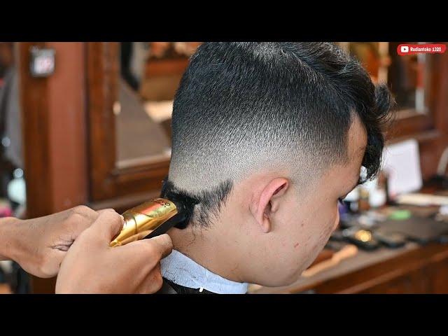 Easy Skin Fade Tutorial __ ASMR Barber Haircut