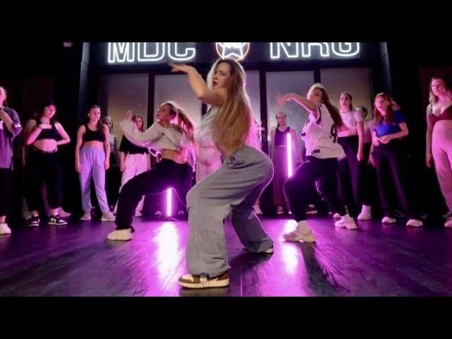 ЛЕРА ЛЕЖНЕВА // GIRLY HIP-HOP  (Пролетарская)