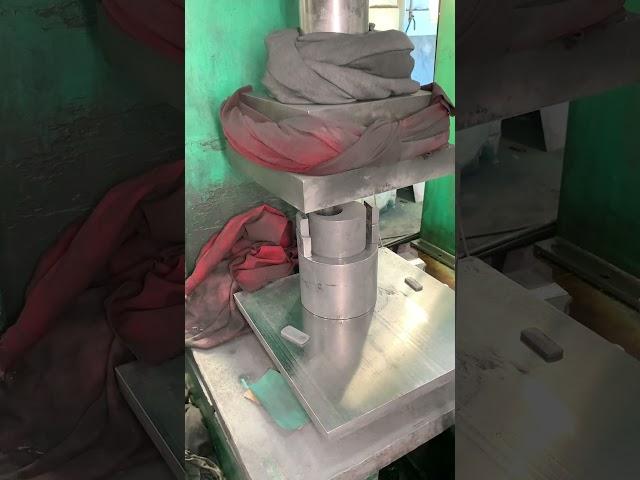 tungsten carbide dies #tungstencarbide #carbide #metallurgy #mould #punching mr006@mrcarbide.com