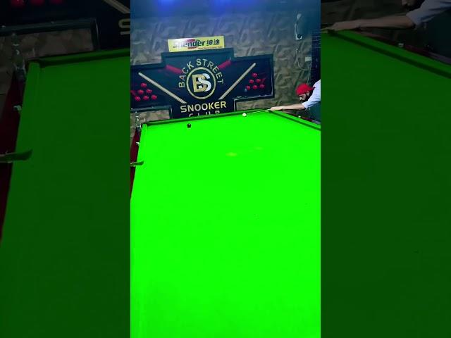 Spin the bottle challenge #shortsfeed #snookerstar #trickshots #trickshots #snookerplayer #snooker