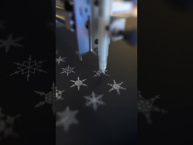 Snowflakes - Drawing Robot #penplotter #arttool #creativecoding