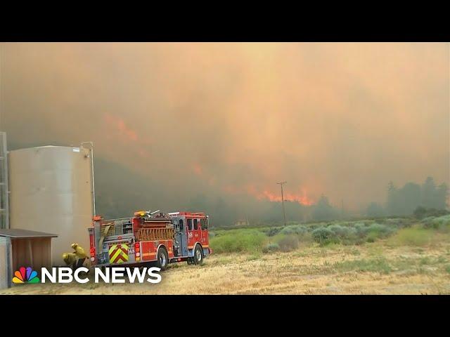 Brush fire north of L.A. forces evacuations