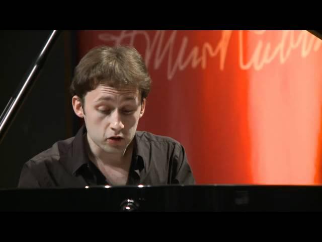 Bach - French Suite no. 5 in G major, BWV 816 - Alexandre Moutouzkine