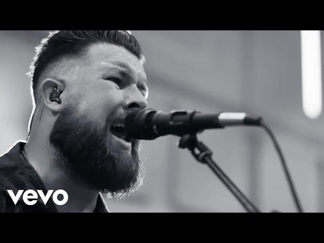 Zach Williams - Chain Breaker (Live from Harding Prison)