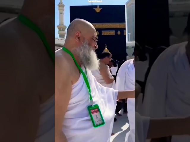 Ameer e ahlesunnat Kabe ka Tawaf karte hoe#naat  #kaba #shorts #viral