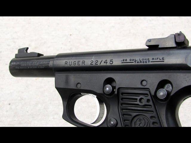 Speed Shooting the  Ruger 22/45  Pistol - This Gun Is Amazing