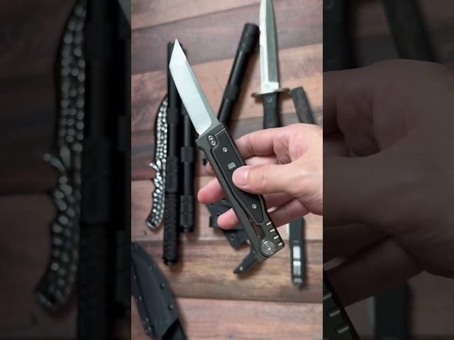 The best gift for your friends!#fly #knifeskills #edc #blade #tools #fruit #camping #outdoors