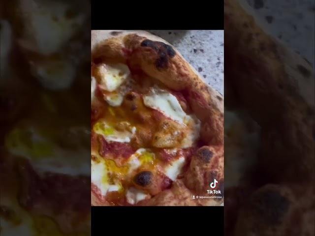 Pizza fatta in casa