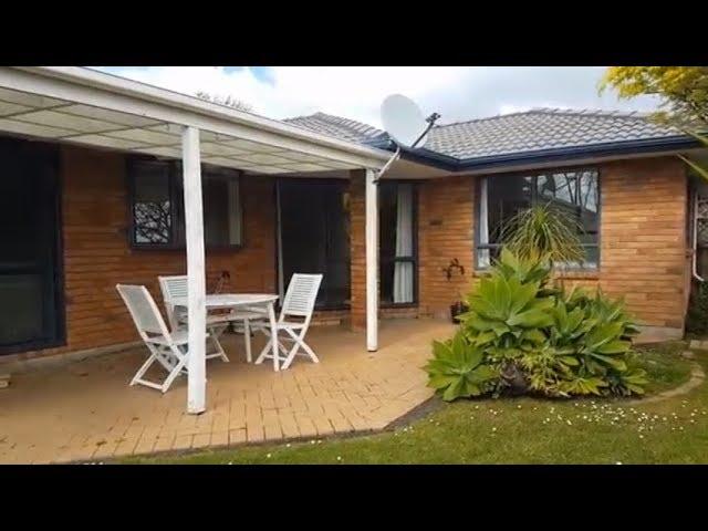 Auckland House Rentals 3BR/1.5BA by Auckland Property Managers
