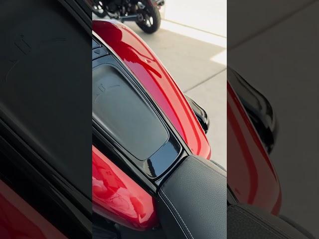 Booty-Shaking Bimmer 2025 #bmw #r18bagger, Dragonfire Red & Black Chrome #marshall gold stereo #fire