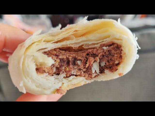 豆沙肉松酥饼 橄榄油做的酥皮点心 好吃更健康 Puff pastry with red bean paste and pork floss filling。