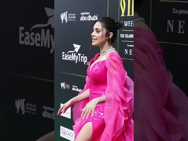 Nushrratt Bharuccha Flaunts Her H0T Figure In Open Pink Dress On IIFA Awards 2023 #viralshorts