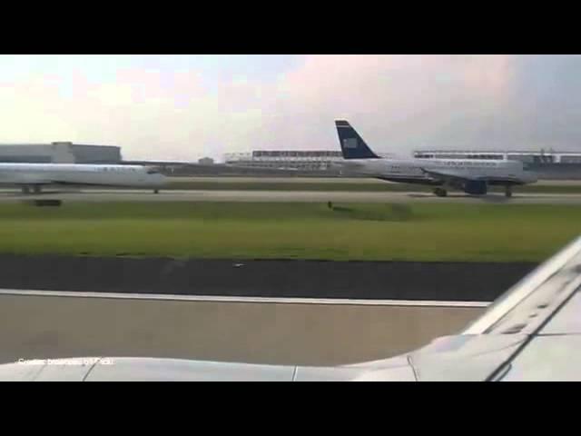 Delta 737 takeoff