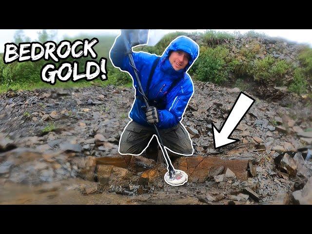 Gold Nuggets EVERYWHERE Detecting Bedrock Crevices! (New Record)