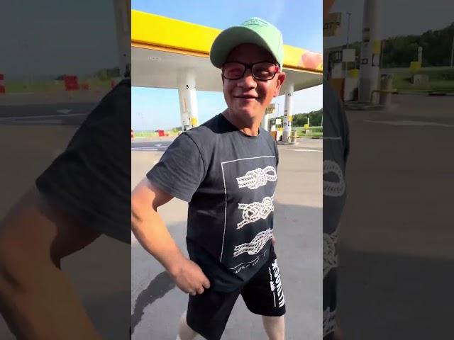 ГАРДЕЙ и ИВАНЫЧ С ДРУЗЬЯМИ НА ЗАПРАВКЕ / #волгоград #artist #прикол #юмор #automobile #рек #топ