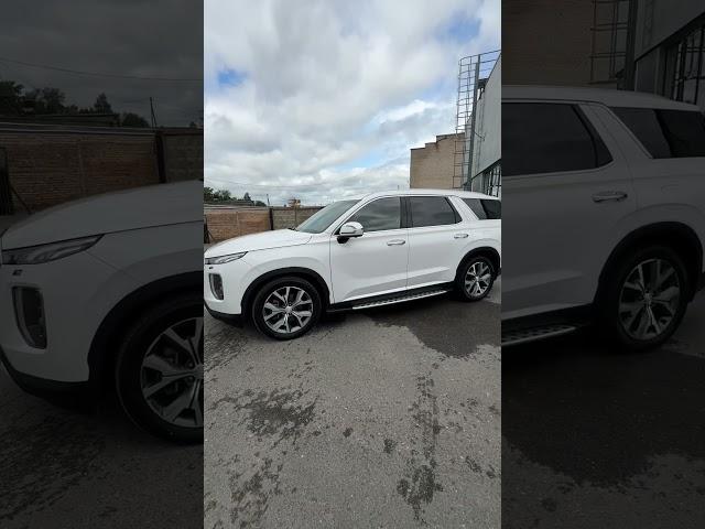 Hyundai Palisade 2.2CRDI AT 2WD.Привезён на заказ из Южной Кореи для клиента из Пскова.2020г.в.