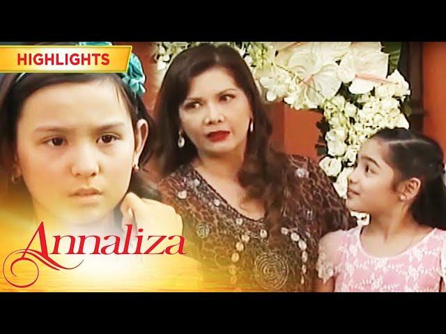 Arlene feels jealous of the attention that Amparo is giving to Annaliza | Annaliza