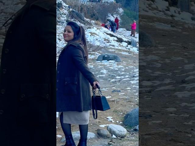 Aisa lgta#travel #nature #mountains #shorts #viralshorts #song #trending #like#pahadi#views# love