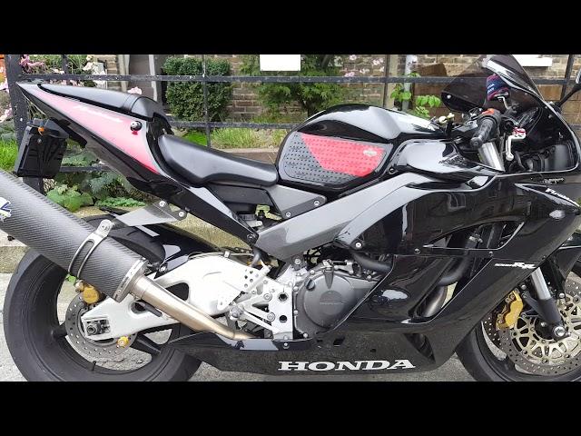 Honda CBR 954