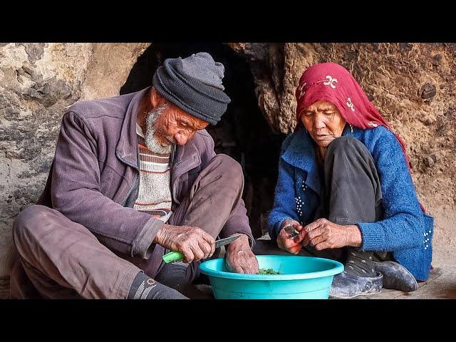 Village Life Stories | Elderly Lovers' Afghanistan Cave Lifestyle