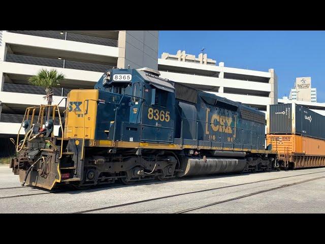 CSX SD40-2 8365 Leads L760-25 at Downtown Jacksonville, FL