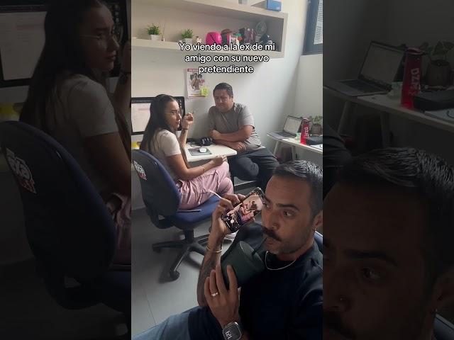 Así o más discreto 