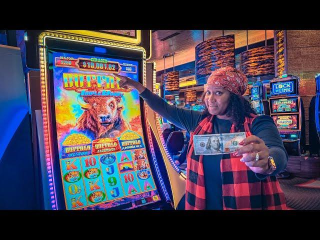 She Put $100 Into This Slot, What Happens Next is AMAZING! (MAJOR JACKPOT)