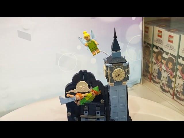 LEGO Disney 43232 Peter Pans & Wendys Flug über London