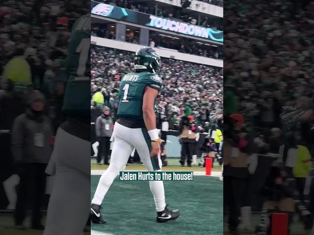 Jalen Hurts runs it in for a touchdown against the Rams #shorts