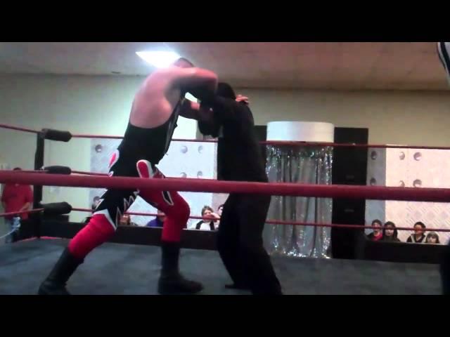 "Homicidal" Steven Davis vs. Black Fury