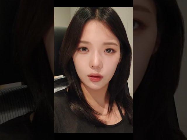 나 이렇게 생긴거라고 [프로미스나인]