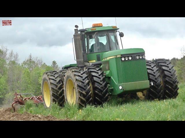 1980's 4WD TRACTORS Working on Fall Tillage