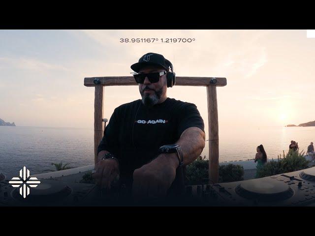 ROGER SANCHEZ at 7 Pines Resort (Ibiza, ES)