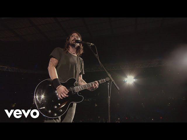 Foo Fighters - Everlong (Live At Wembley Stadium, 2008)