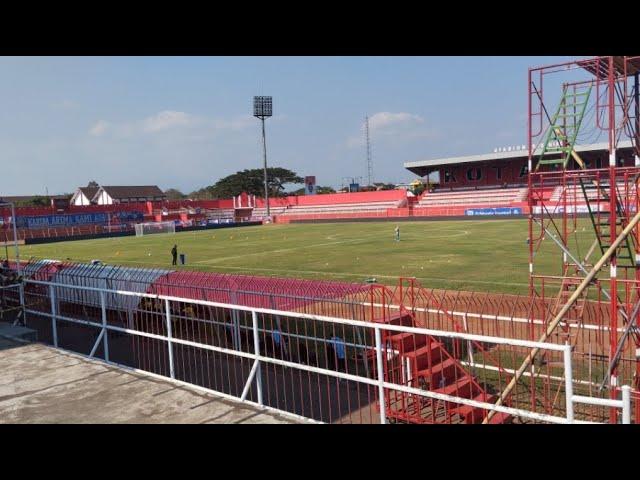 Suasana Terkini Dalam Stadion Supriyadi Arema FC vs Borneo FC 17 Agustus 2024