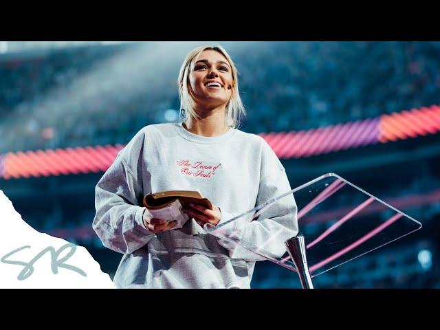 Does God Love Me? | Sadie Robertson Preaching - Passion 2020