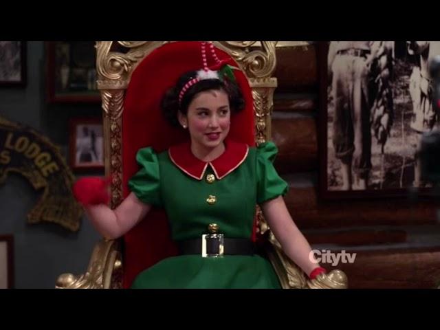 Mandy working as an elf- Last Man Standing #lastmanstanding #timallen #fox