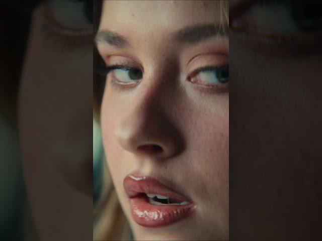 Sus decisiones marcarán su destino. #CulpaNuestra llega este octubre a Prime Video 